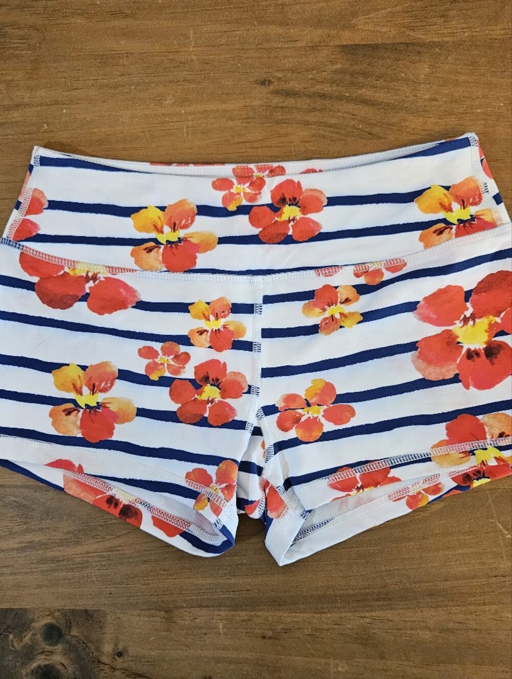 Savage Barbell Hibiscus Floral Striped Booty Shorts Athletic White Blue Orange S